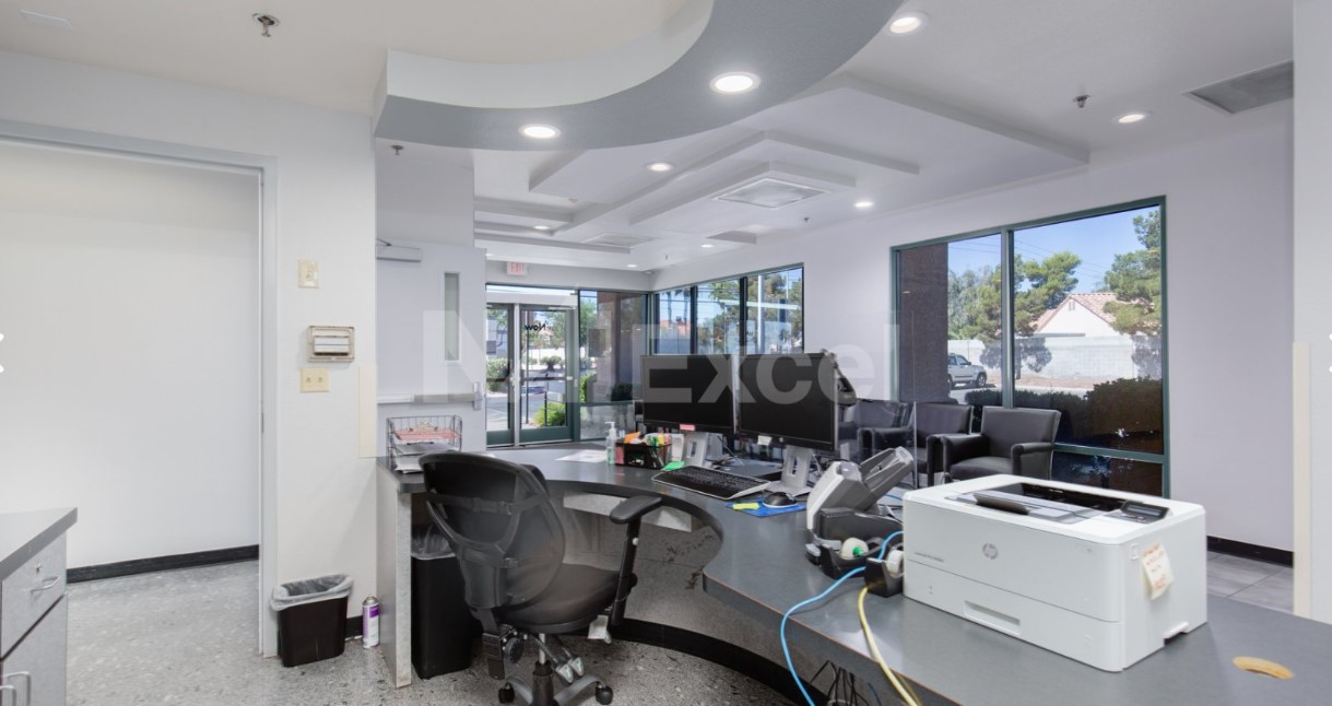 Fully Built out Medical Suite Available For Lease!